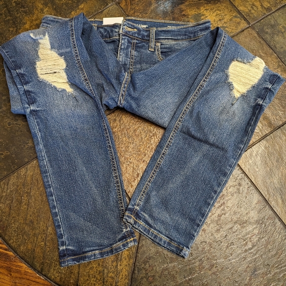 NWT Men's Slim Fit Taper Jeans - Original Use - Picture 2 of 6